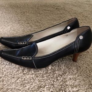 TOD’S Heels